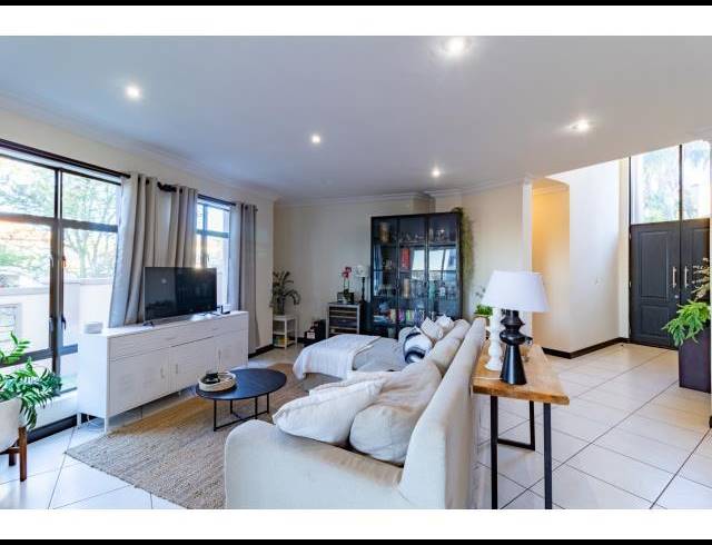 4 BEDROOM HOUSE FOR SALE IN BUSHWILLOW PARK ESTATE